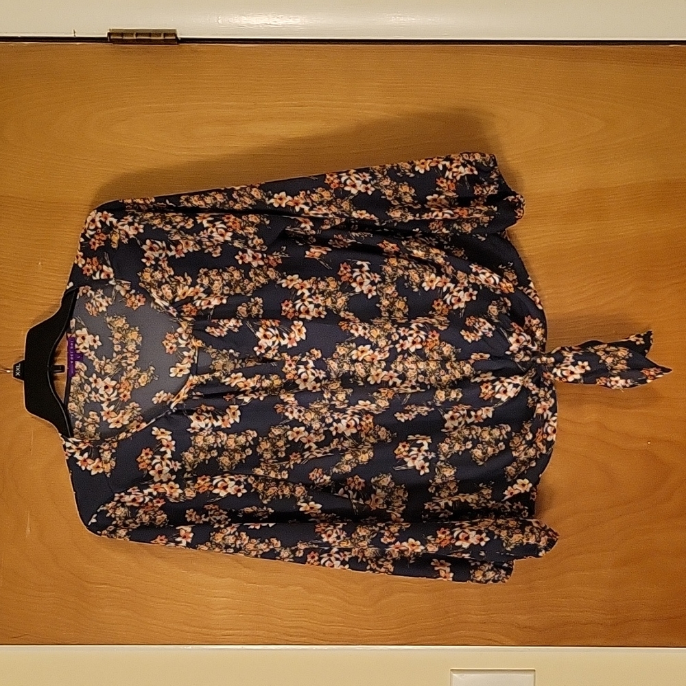 Blouse, size L